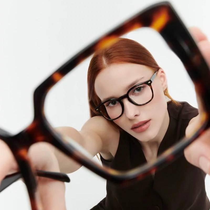 eyeglasses